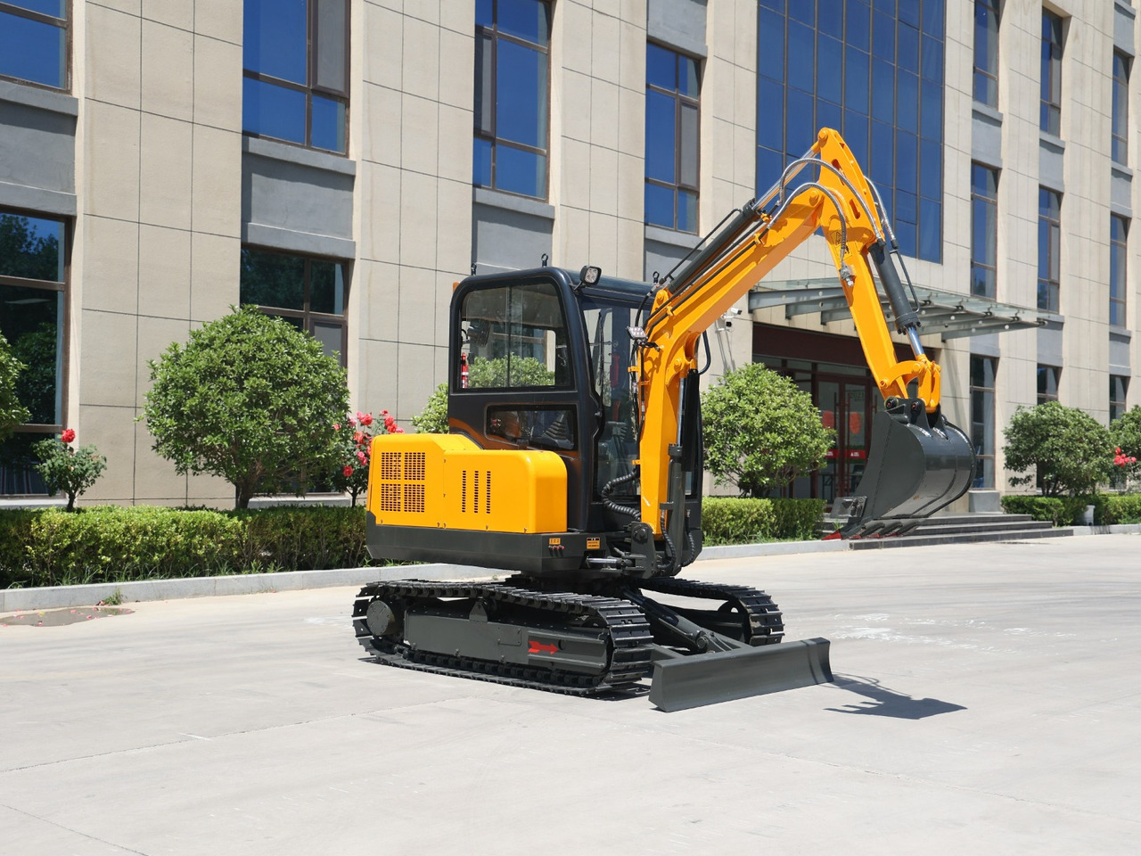 KUBOTA Diesel Mini excavator 4 ton - Müller Machinery MB 40 - KSH - Mini ekskavatorius: foto 3 KUBOTA Diesel Mini excavator 4 ton - Müller Machinery MB 40 - KSH - Mini ekskavatorius: foto 3