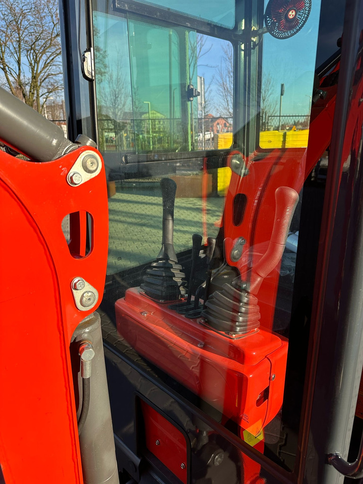 Müller Machinery Diesel Mini excavator 1.2 Ton - Müller Machinery MB 12 - KS - Koop 192F Motor - Mini ekskavatorius: foto 5 Müller Machinery Diesel Mini excavator 1.2 Ton - Müller Machinery MB 12 - KS - Koop 192F Motor - Mini ekskavatorius: foto 5
