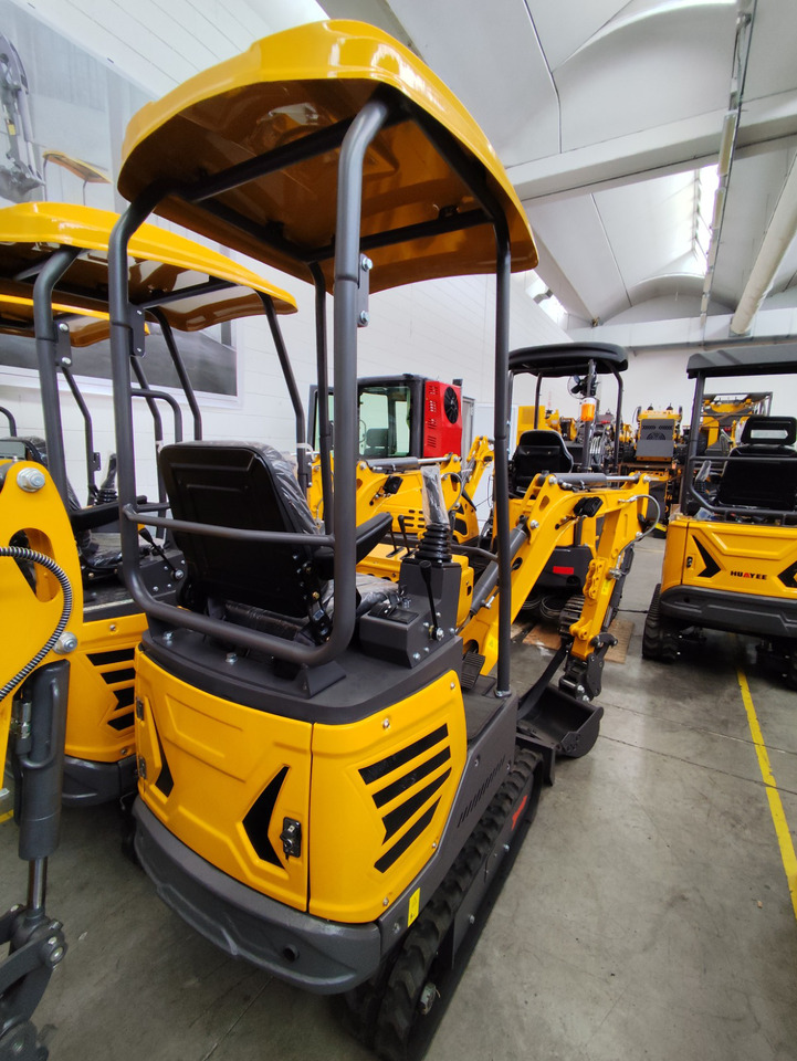 Müller Machinery Diesel Mini excavator 1.2 Tons - Müller Machinery MB 12 - SH - Mini ekskavatorius: foto 3 Müller Machinery Diesel Mini excavator 1.2 Tons - Müller Machinery MB 12 - SH - Mini ekskavatorius: foto 3
