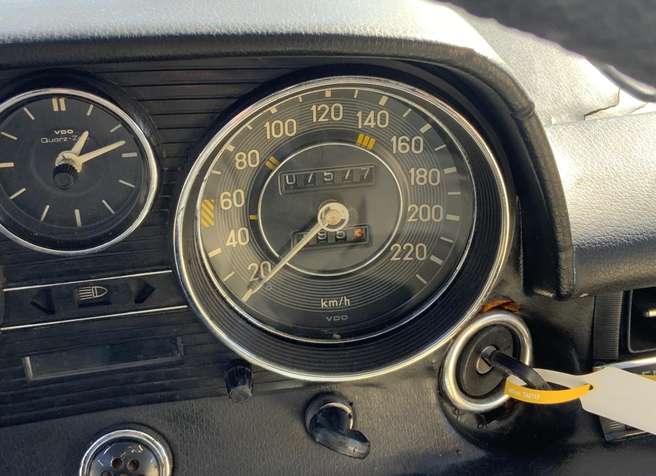 Lengvasis automobilis Mercedes-Benz 200 D/8: foto 15