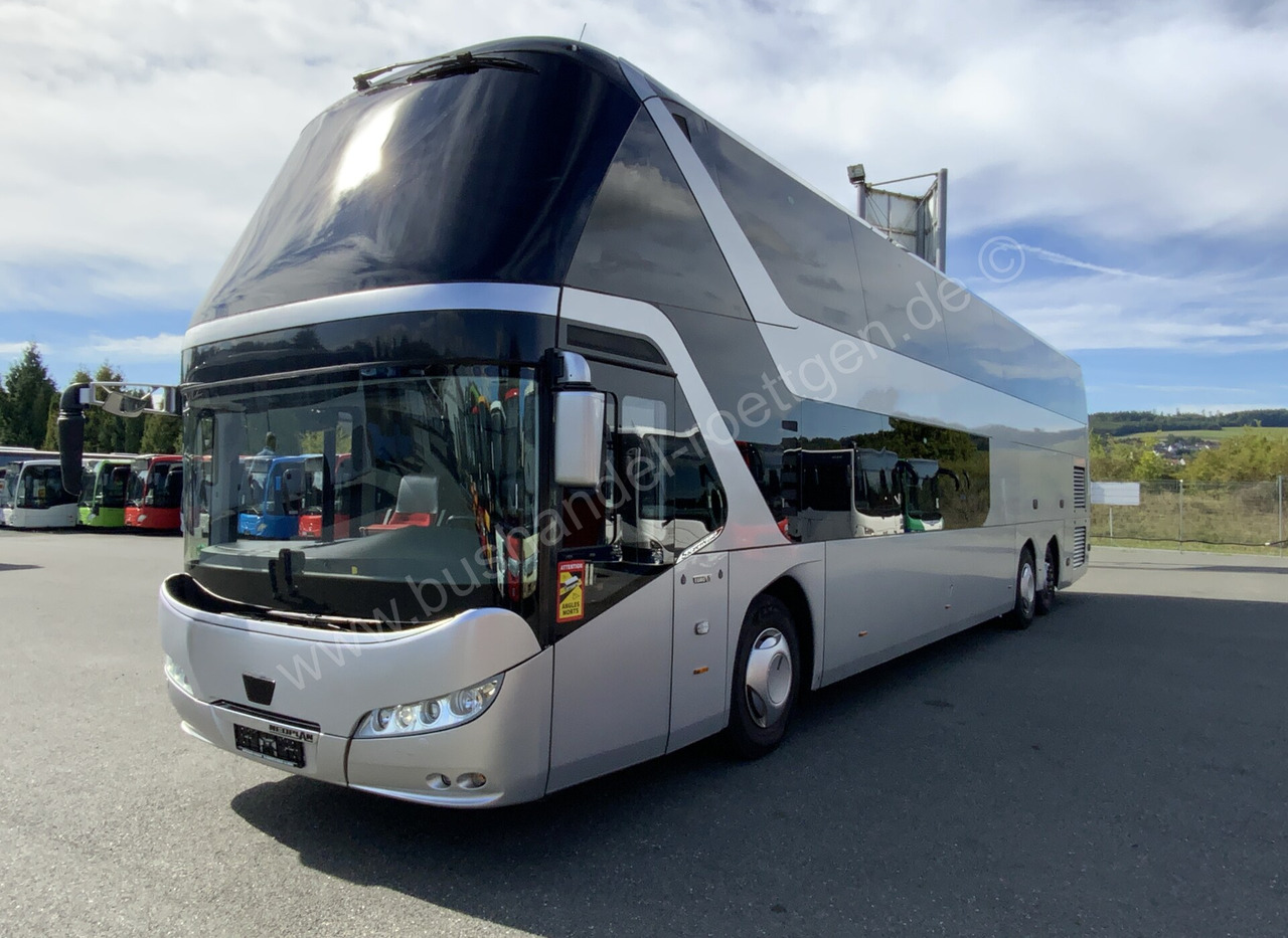 Neoplan Cityliner - Dviaukštis autobusas: foto 2 Neoplan Cityliner - Dviaukštis autobusas: foto 2