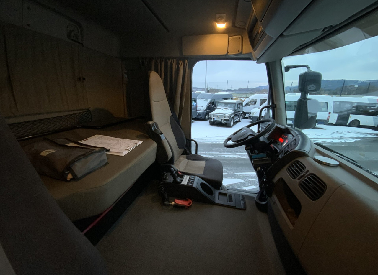 Savivartis sunkvežimis Renault Premium 460.32 8x4 Dxi: foto 19