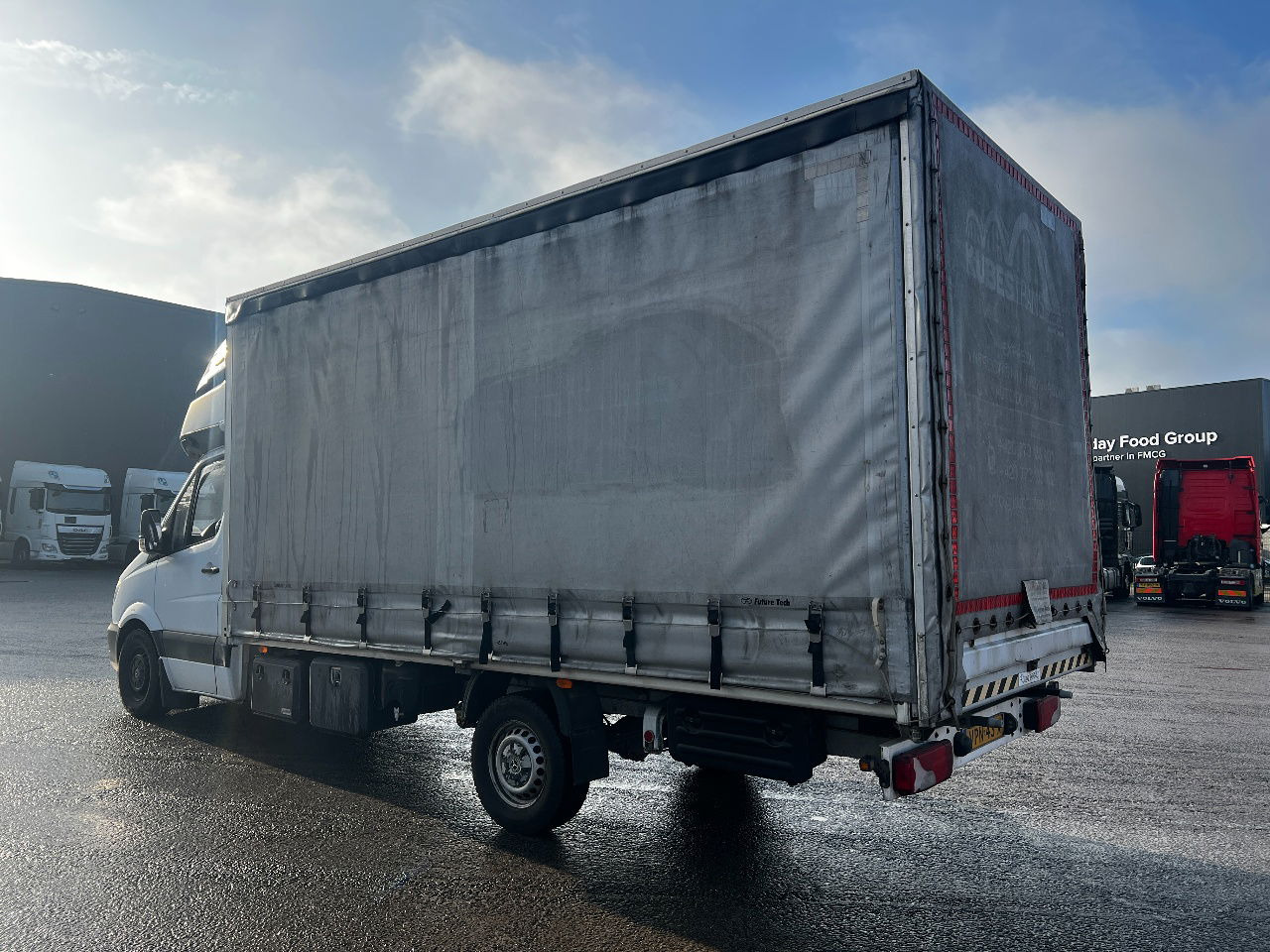 Mercedes-Benz Sprinter 316 Euro 6, Manual - Tentinis mikroautobusas: foto 4 Mercedes-Benz Sprinter 316 Euro 6, Manual - Tentinis mikroautobusas: foto 4