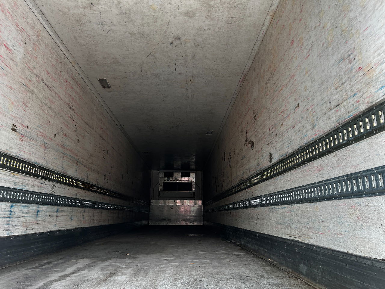 Sor Iberica met Carrier Vector 1800, BPW, 7cm - Refrižeratorius puspriekabė: foto 5 Sor Iberica met Carrier Vector 1800, BPW, 7cm - Refrižeratorius puspriekabė: foto 5