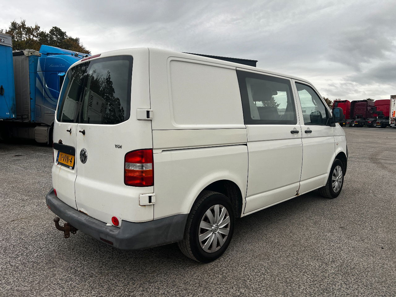 Volkswagen Transporter 2.5 tdi, 96kw, dubbele cabine - Mažas furgonas: foto 3 Volkswagen Transporter 2.5 tdi, 96kw, dubbele cabine - Mažas furgonas: foto 3