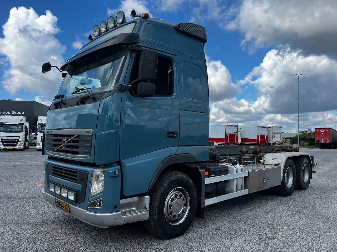 Volvo FH 460 Globe 6x2, NCH cable - Konteineris-vežimus/ Sukeisti kūną sunkvežimis: foto 2 Volvo FH 460 Globe 6x2, NCH cable - Konteineris-vežimus/ Sukeisti kūną sunkvežimis: foto 2