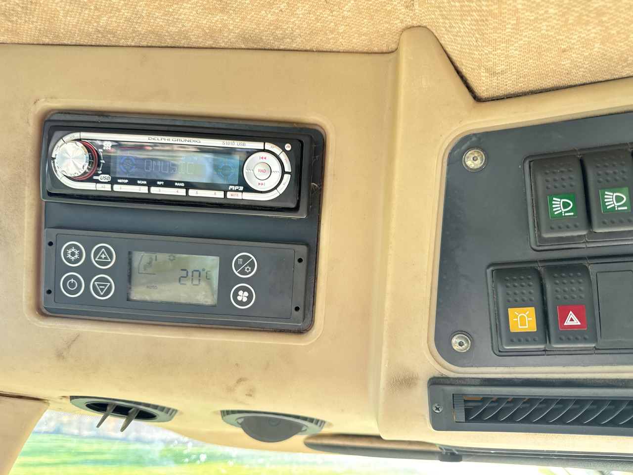 Šienapjovė KRONE Big M II CV: foto 19