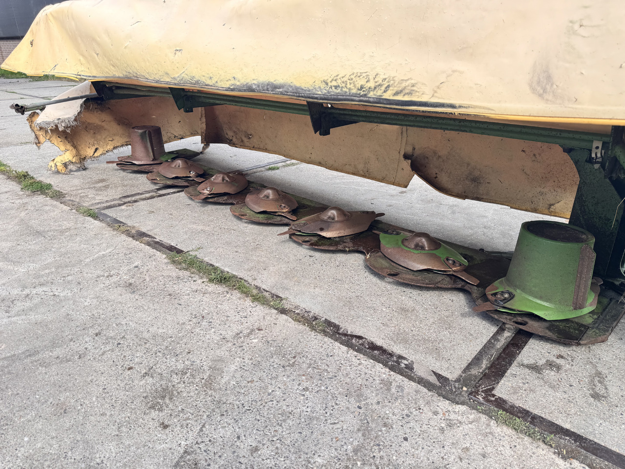 Šienapjovė KRONE Easycut 9140 Shift: foto 19 Šienapjovė KRONE Easycut 9140 Shift: foto 19