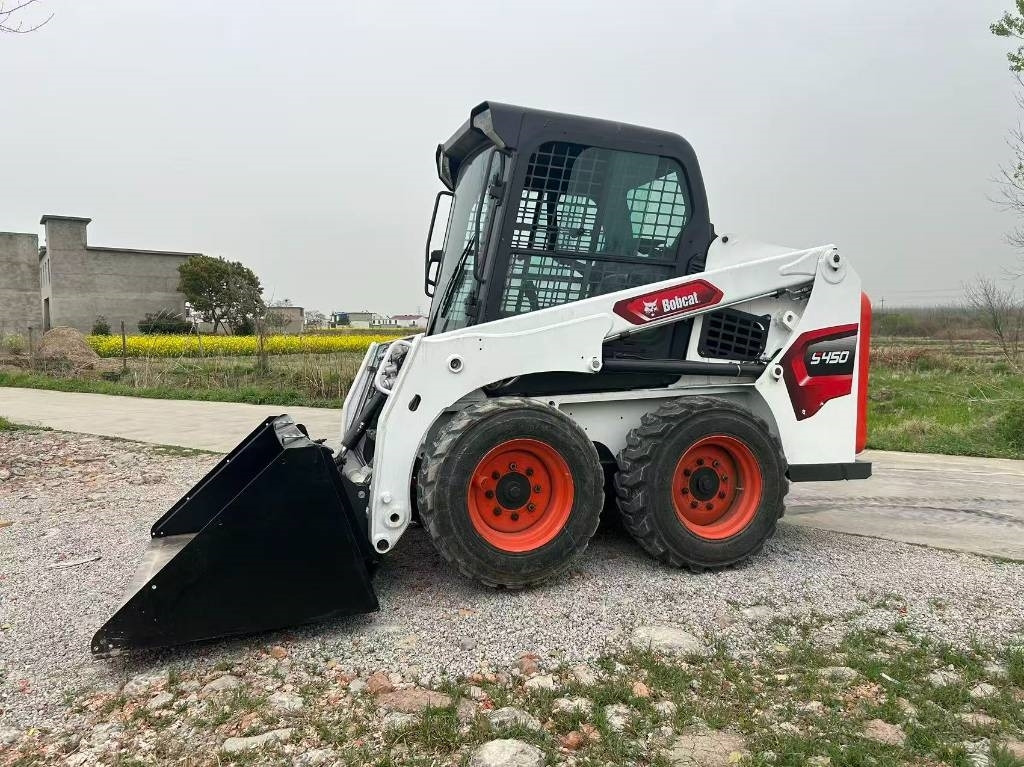 Bobcat S 450 - Mini krautuvas: foto 4 Bobcat S 450 - Mini krautuvas: foto 4