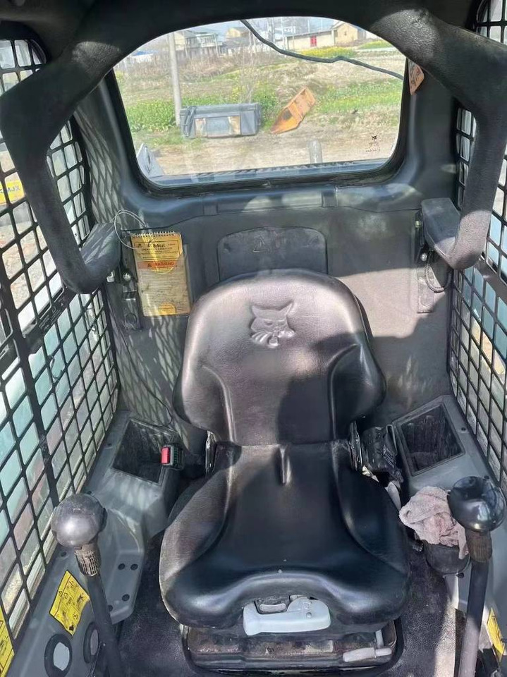 Bobcat S 550 - Ratinis krautuvas: foto 4 Bobcat S 550 - Ratinis krautuvas: foto 4