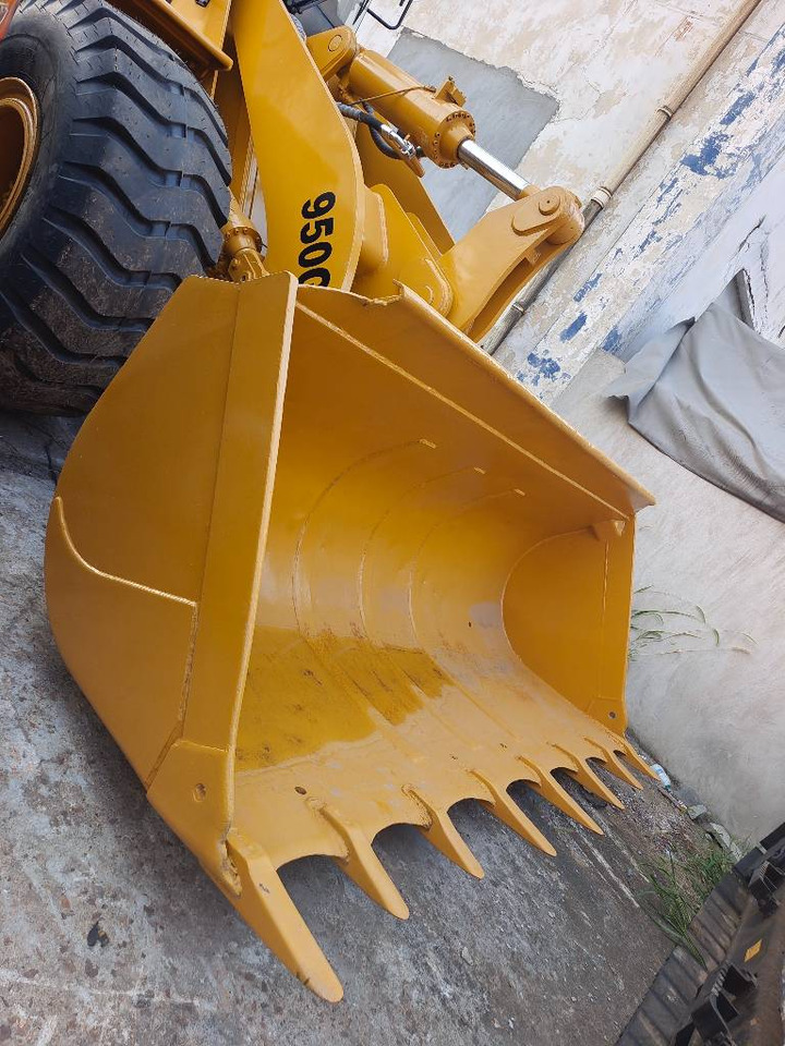 CAT 950 G - Ratinis krautuvas: foto 4 CAT 950 G - Ratinis krautuvas: foto 4