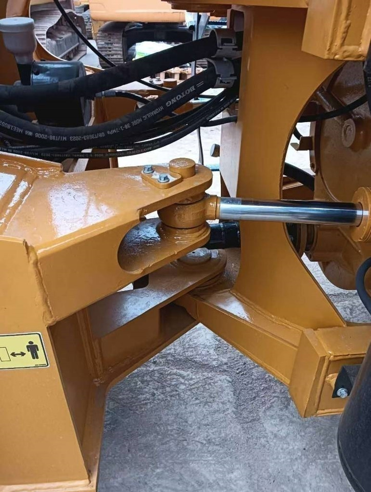 CAT 966 H - Ratinis krautuvas: foto 4 CAT 966 H - Ratinis krautuvas: foto 4