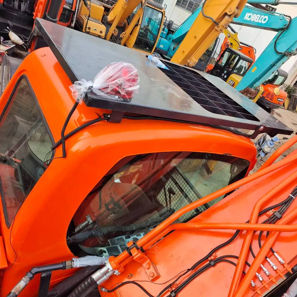 Doosan DX 300 - Vikšrinis ekskavatorius: foto 5 Doosan DX 300 - Vikšrinis ekskavatorius: foto 5