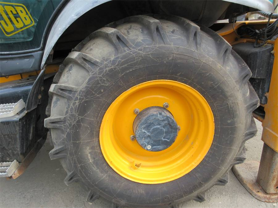 JCB 3 CX - Ekskavatorius-krautuvas: foto 5 JCB 3 CX - Ekskavatorius-krautuvas: foto 5