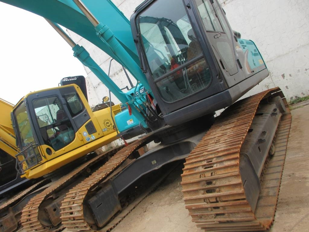 Kobelco SK 210 LC-9 - Vikšrinis ekskavatorius: foto 4 Kobelco SK 210 LC-9 - Vikšrinis ekskavatorius: foto 4
