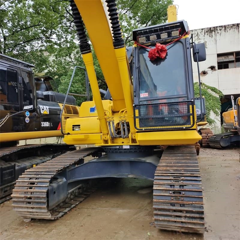 Komatsu PC 200 - Vikšrinis ekskavatorius: foto 2 Komatsu PC 200 - Vikšrinis ekskavatorius: foto 2