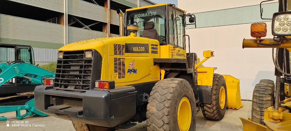 Komatsu WA 320-5 - Ratinis krautuvas: foto 2 Komatsu WA 320-5 - Ratinis krautuvas: foto 2