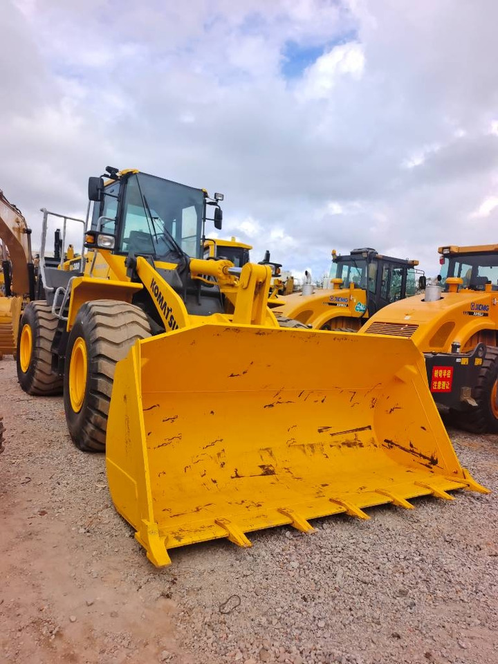 Komatsu WA 380 - Ratinis krautuvas: foto 1 Komatsu WA 380 - Ratinis krautuvas: foto 1