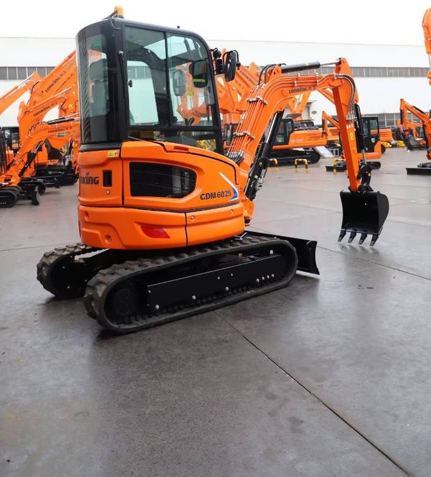 Lonking CDM 6025 100% New machine - Mini ekskavatorius: foto 1 Lonking CDM 6025 100% New machine - Mini ekskavatorius: foto 1