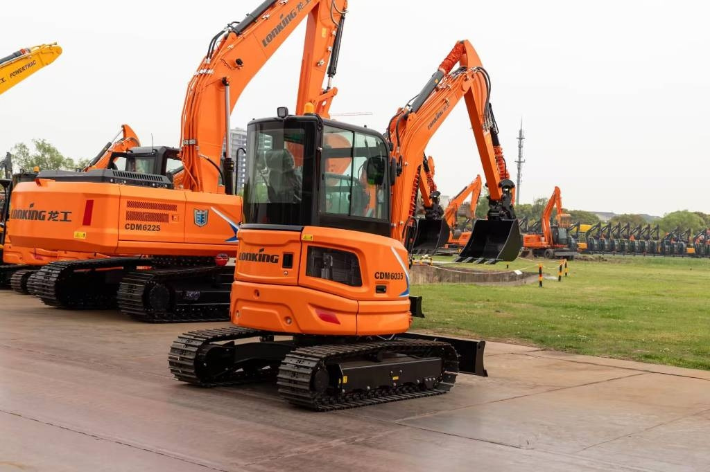 Lonking Lonking CDM6035 100% NEW machine - Mini ekskavatorius: foto 1 Lonking Lonking CDM6035 100% NEW machine - Mini ekskavatorius: foto 1