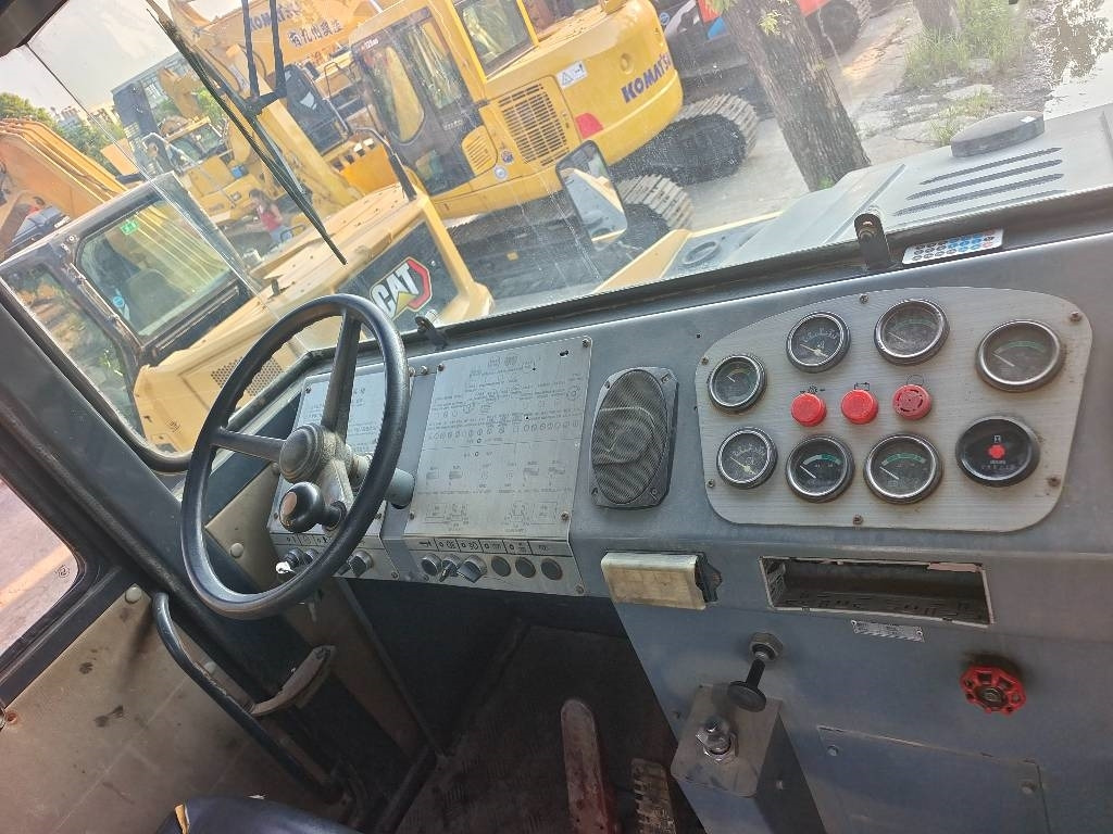 Pneumatinis volas XCMG XP 263: foto 16