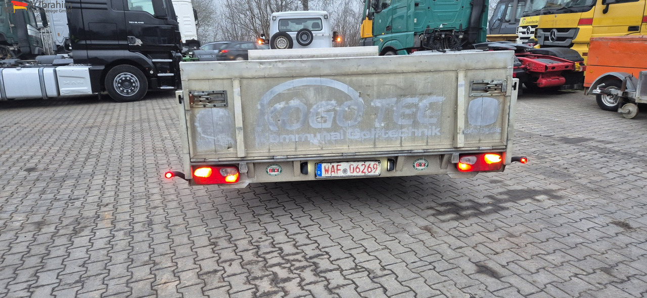 BAOS Plateauanhänger Anhänger Tandem, Baumaschinen und Fahrzeuge - Platforminė/ Bortinė priekaba: foto 4 BAOS Plateauanhänger Anhänger Tandem, Baumaschinen und Fahrzeuge - Platforminė/ Bortinė priekaba: foto 4