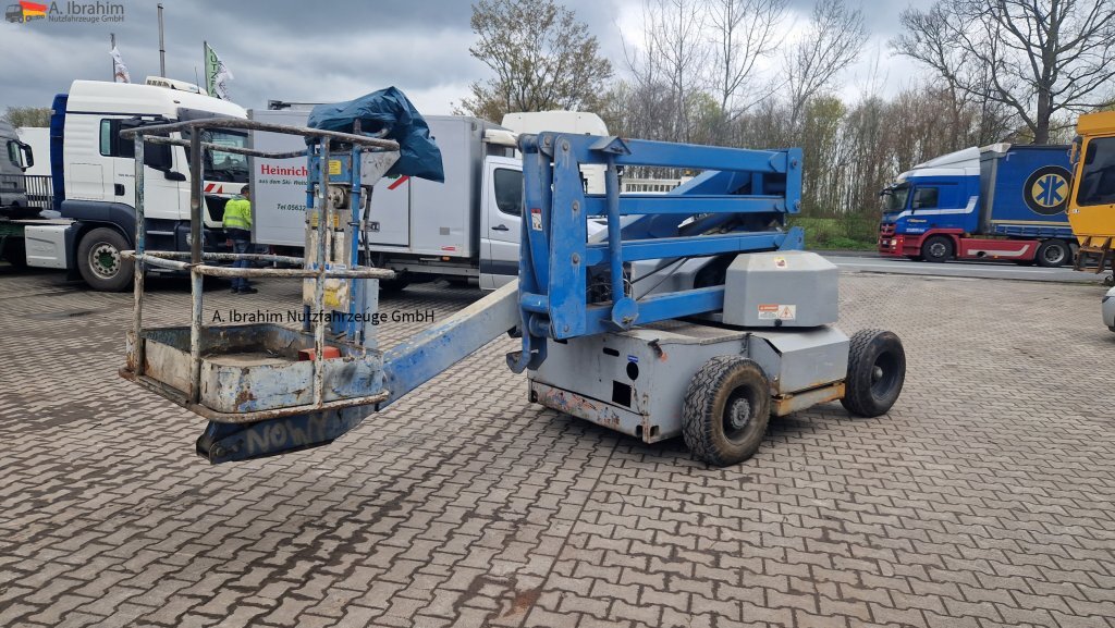 Genie 45/22 Elektro 15,70 m Höhe, 7,70 m Reichweite dem Alter entspr. - Alkūninis keltuvas: foto 4 Genie 45/22 Elektro 15,70 m Höhe, 7,70 m Reichweite dem Alter entspr. - Alkūninis keltuvas: foto 4