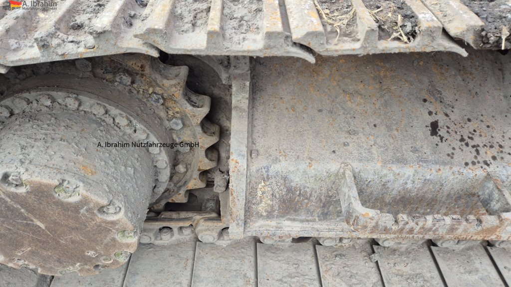 Hitachi 225 USLC - Vikšrinis ekskavatorius: foto 4 Hitachi 225 USLC - Vikšrinis ekskavatorius: foto 4