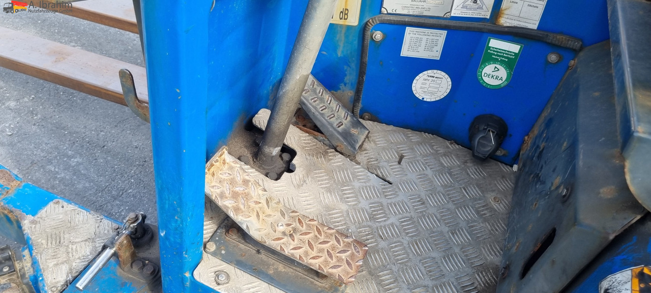 M4-25.3F Moffett Mitnahmestapler - Montuojamas prie sunkvežimio krautuvas: foto 2 M4-25.3F Moffett Mitnahmestapler - Montuojamas prie sunkvežimio krautuvas: foto 2