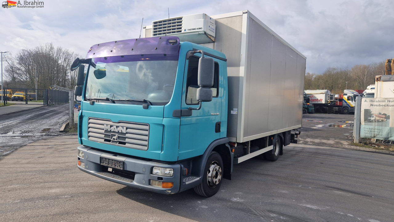 MAN 8.180 Thermokingkühlung - 30 ° voll fahrbereit - Refrižeratorius sunkvežimis: foto 1 MAN 8.180 Thermokingkühlung - 30 ° voll fahrbereit - Refrižeratorius sunkvežimis: foto 1