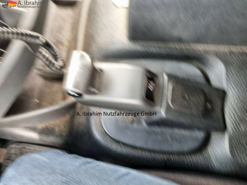Mercedes-Benz 1824 DB 1824 Kipphydraulik, Kran MKG - Savivartis sunkvežimis, Sunkvežimis su kranu: foto 3 Mercedes-Benz 1824 DB 1824 Kipphydraulik, Kran MKG - Savivartis sunkvežimis, Sunkvežimis su kranu: foto 3