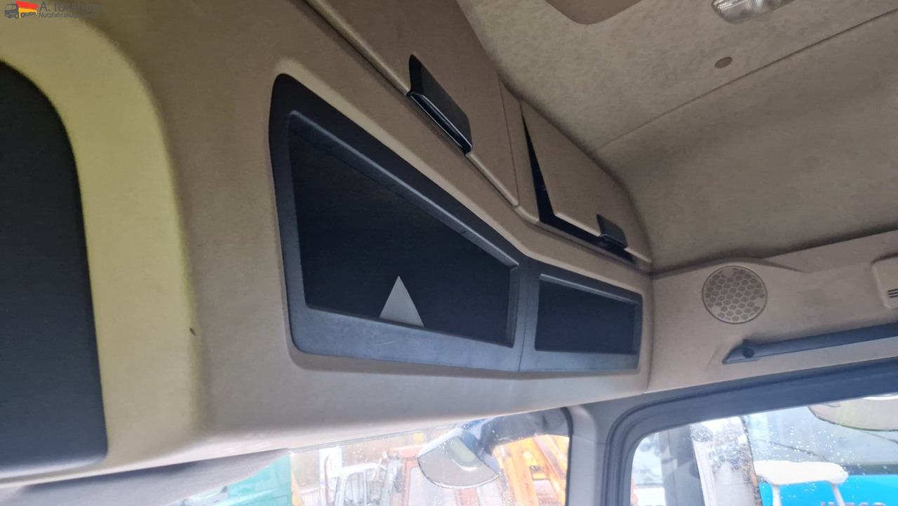 Mercedes-Benz 1845 Retarder Klima, Kühlschrank Edscha, Retarder, LBW, Zustand gut - Tentinis sunkvežimis: foto 5 Mercedes-Benz 1845 Retarder Klima, Kühlschrank Edscha, Retarder, LBW, Zustand gut - Tentinis sunkvežimis: foto 5