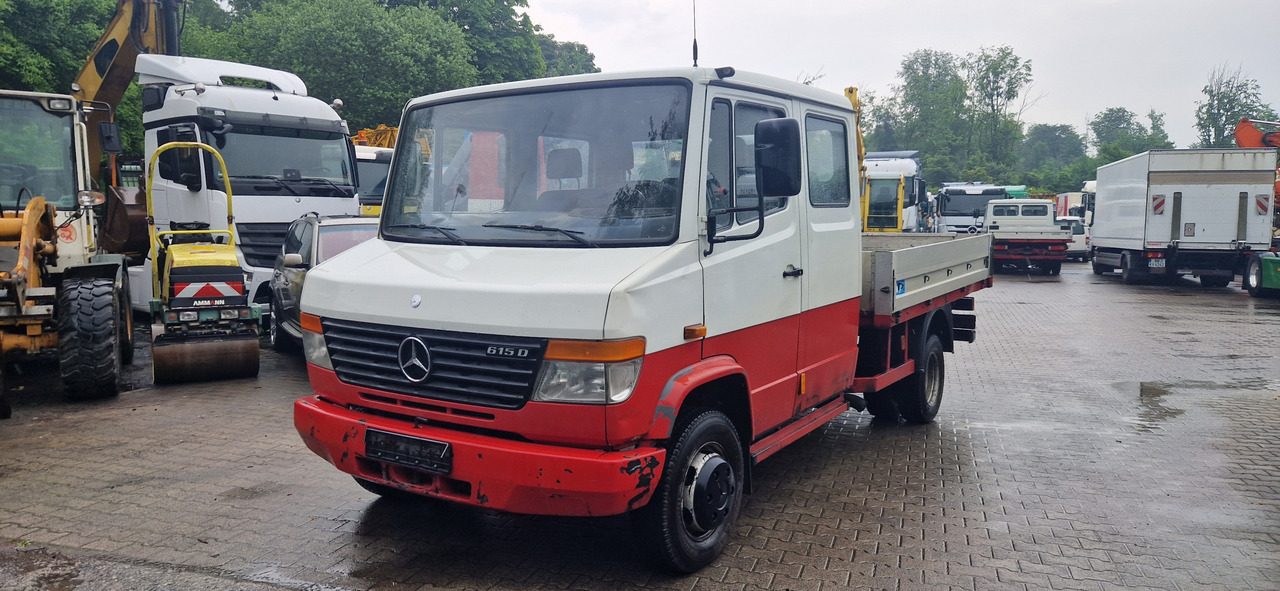 Mercedes-Benz 615D Doka Pritsche, Zustand gut - Bortinis automobilis, Komercinis automobilis su dviguba kabina: foto 5 Mercedes-Benz 615D Doka Pritsche, Zustand gut - Bortinis automobilis, Komercinis automobilis su dviguba kabina: foto 5