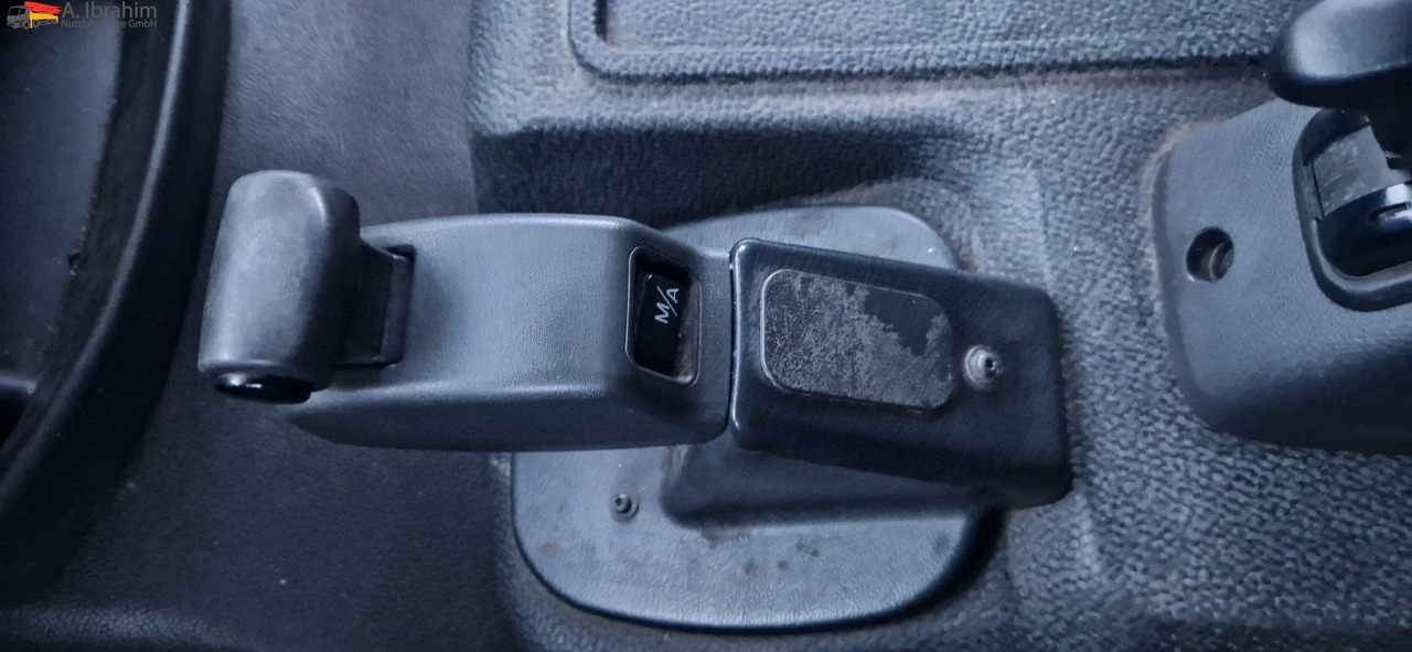 Mercedes-Benz 816 Koffer, LBW - Furgonas su krovinių dėže: foto 3 Mercedes-Benz 816 Koffer, LBW - Furgonas su krovinių dėže: foto 3