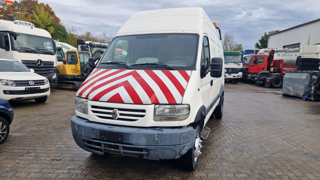 Krovininis mikroautobusas Renault 52AF, zwillingsbereift 2.8 nicht neu, aber läuft,: foto 8 Krovininis mikroautobusas Renault 52AF, zwillingsbereift 2.8 nicht neu, aber läuft,: foto 8