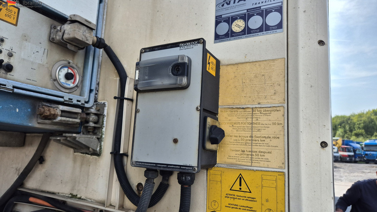 Schmitz SKO24 Frigoblock, LBW, Zustand sehr sauber Lenkachse, Liftachse - Refrižeratorius puspriekabė: foto 2 Schmitz SKO24 Frigoblock, LBW, Zustand sehr sauber Lenkachse, Liftachse - Refrižeratorius puspriekabė: foto 2