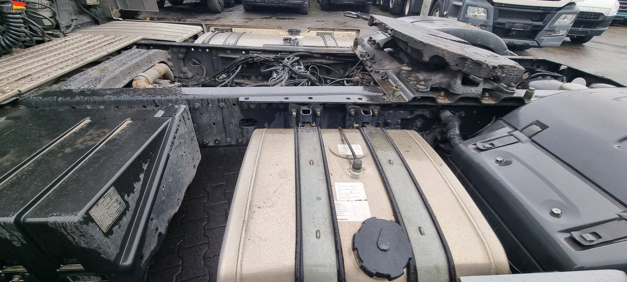 MAN 18.500 TGX Retarder, 2x Tank, Motorschaden !! - Vilkikas: foto 5 MAN 18.500 TGX Retarder, 2x Tank, Motorschaden !! - Vilkikas: foto 5