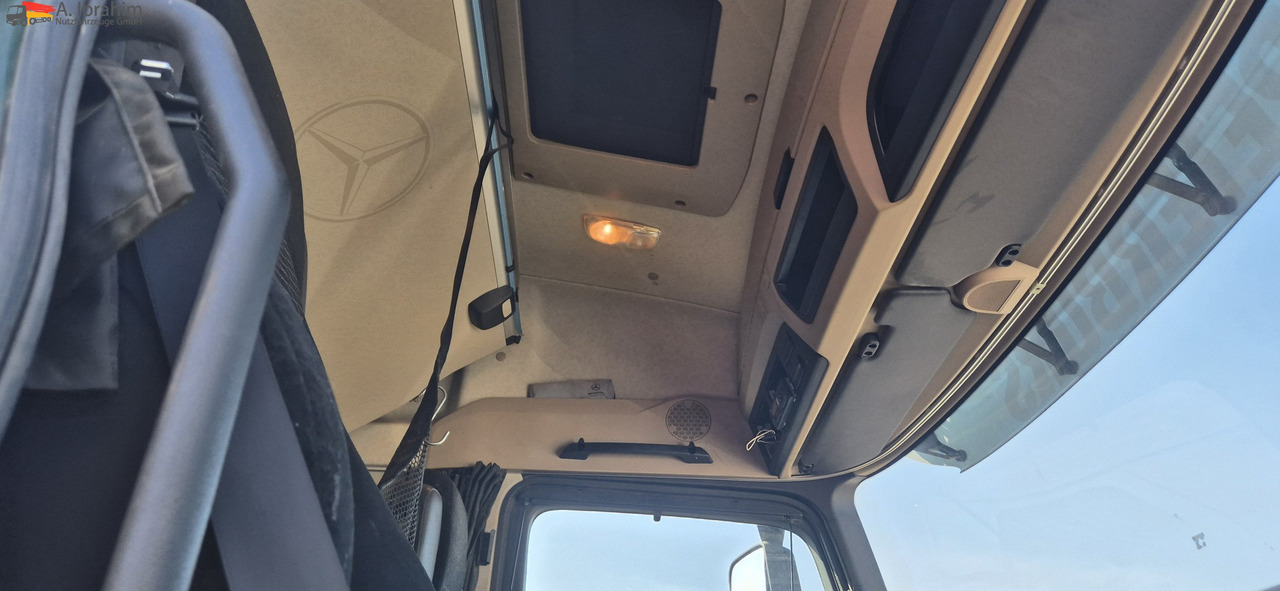 Mercedes-Benz 1840 Actros, 3x vorhanden, identisch - Vilkikas: foto 3 Mercedes-Benz 1840 Actros, 3x vorhanden, identisch - Vilkikas: foto 3