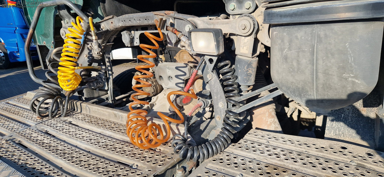 Mercedes-Benz 1840 Actros, 3x vorhanden, identisch - Vilkikas: foto 5 Mercedes-Benz 1840 Actros, 3x vorhanden, identisch - Vilkikas: foto 5