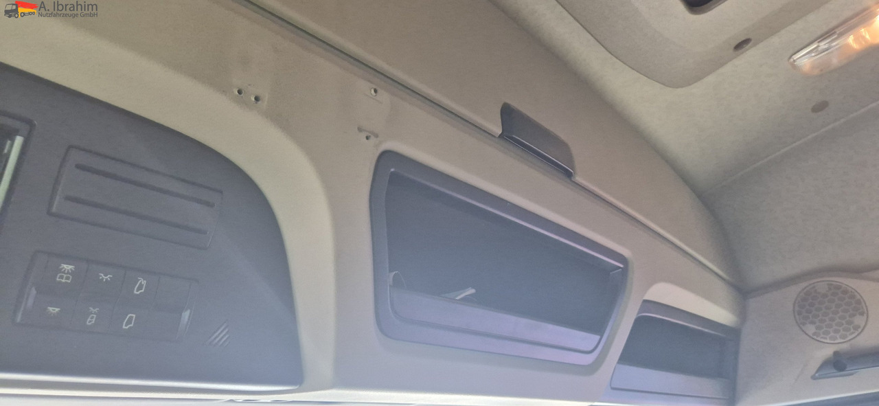 Mercedes-Benz 1840 Actros, 3x vorhanden, identisch - Vilkikas: foto 2 Mercedes-Benz 1840 Actros, 3x vorhanden, identisch - Vilkikas: foto 2