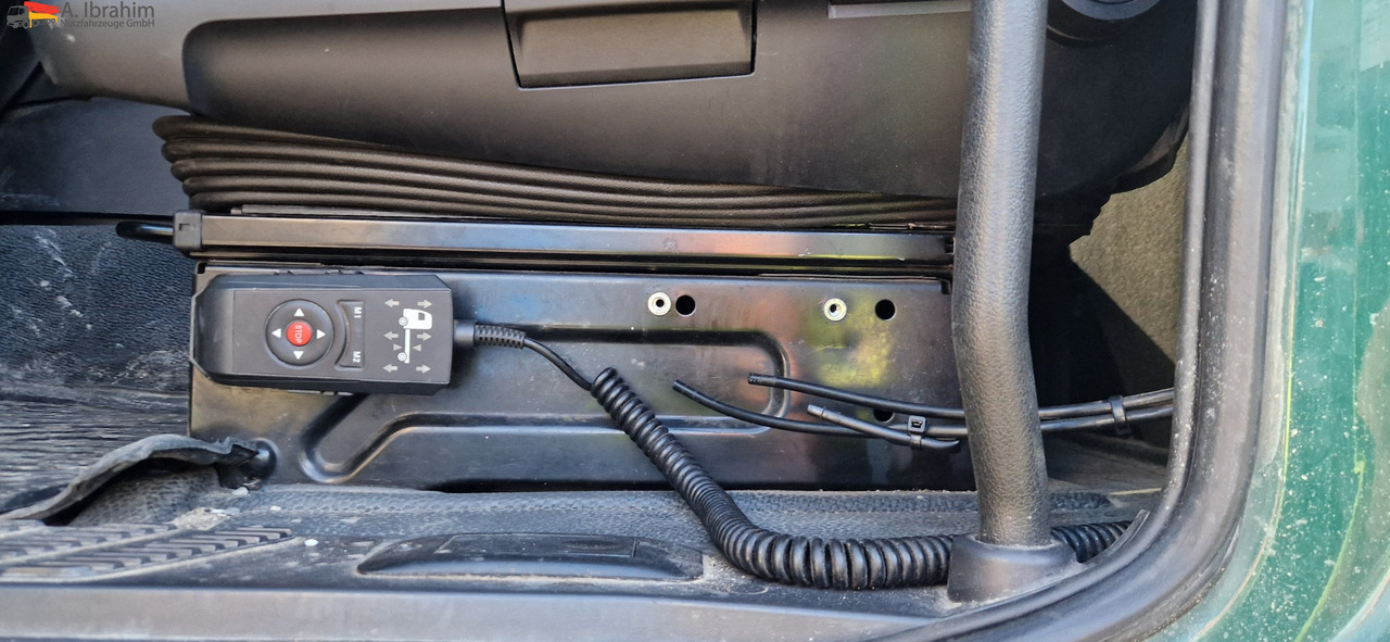 Mercedes-Benz 1840 Actros, 3x vorhanden, identisch - Vilkikas: foto 2 Mercedes-Benz 1840 Actros, 3x vorhanden, identisch - Vilkikas: foto 2