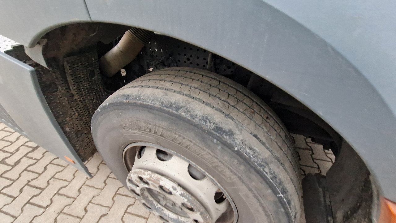 Mercedes-Benz 1840 Klima, Retarder, Kamera deutsches Fahrzeug - Vilkikas: foto 3 Mercedes-Benz 1840 Klima, Retarder, Kamera deutsches Fahrzeug - Vilkikas: foto 3