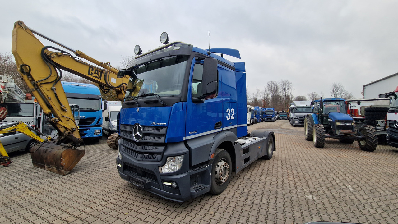 Mercedes-Benz 1840 Klima, Retarder, Kamera deutsches Fahrzeug - Vilkikas: foto 1 Mercedes-Benz 1840 Klima, Retarder, Kamera deutsches Fahrzeug - Vilkikas: foto 1