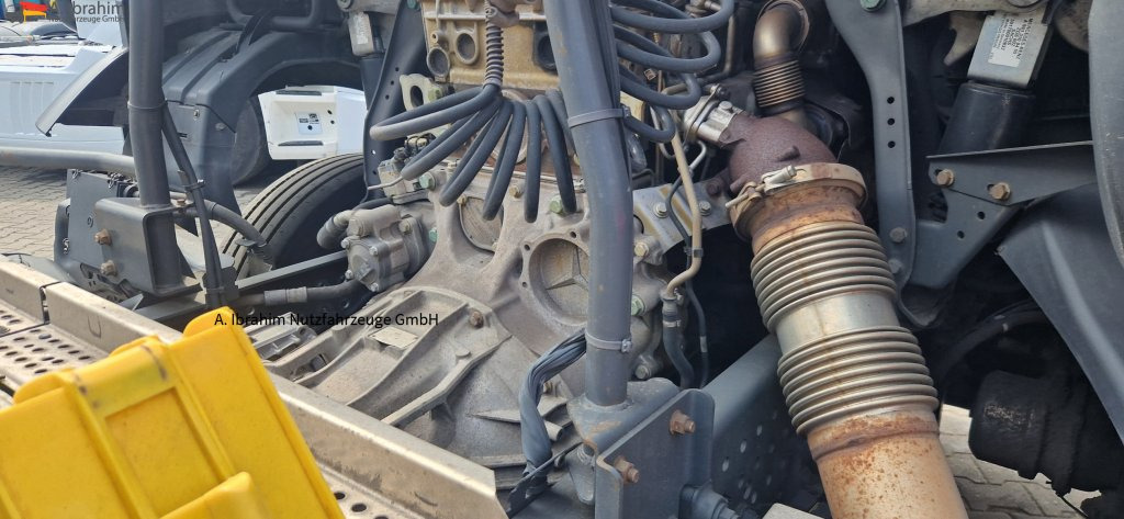 Vilkikas Mercedes-Benz 1842LS Zugmaschine mit Kontergewicht: foto 6