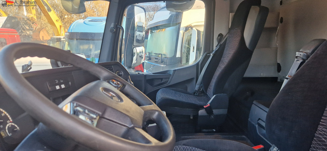 Mercedes-Benz 2643 6x4, Blatt Luft, scheckheft Mercedes , Kipphydraulik - Vilkikas: foto 2 Mercedes-Benz 2643 6x4, Blatt Luft, scheckheft Mercedes , Kipphydraulik - Vilkikas: foto 2