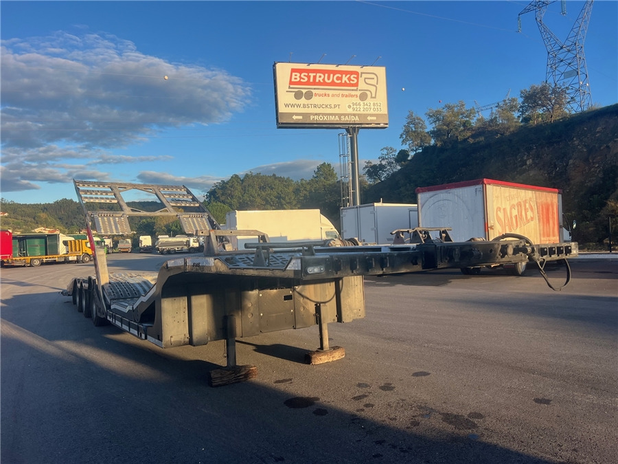 FMS FS3 - Autovežis puspriekabė: foto 2 FMS FS3 - Autovežis puspriekabė: foto 2