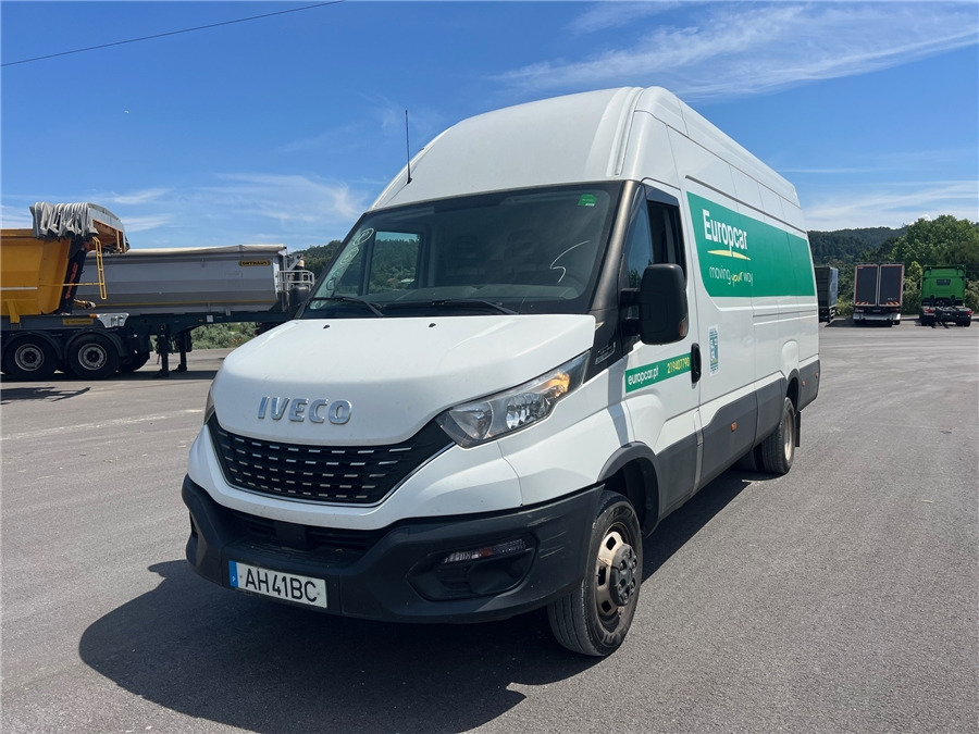 Iveco 35C16HA8V - Krovininis mikroautobusas: foto 1 Iveco 35C16HA8V - Krovininis mikroautobusas: foto 1