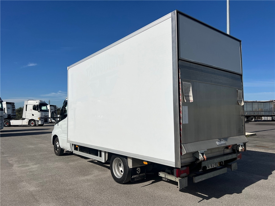 Iveco daily 35-180 - Furgonas šaldytuvas: foto 4 Iveco daily 35-180 - Furgonas šaldytuvas: foto 4