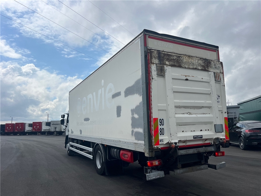 Renault D 19 - Furgonas sunkvežimis: foto 2 Renault D 19 - Furgonas sunkvežimis: foto 2