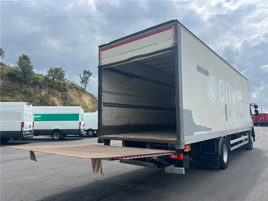 Renault D 19 - Furgonas sunkvežimis: foto 5 Renault D 19 - Furgonas sunkvežimis: foto 5